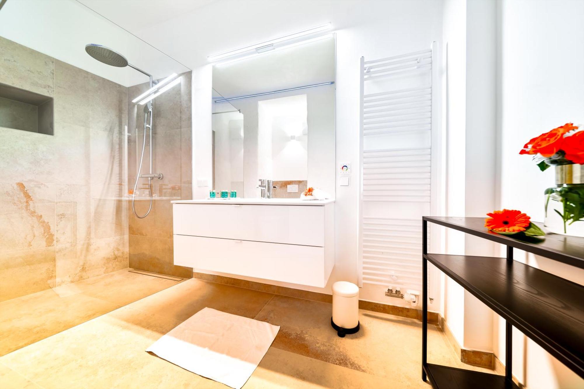 Smile Apartments "Lesehof" Krems an der Donau Chambre photo