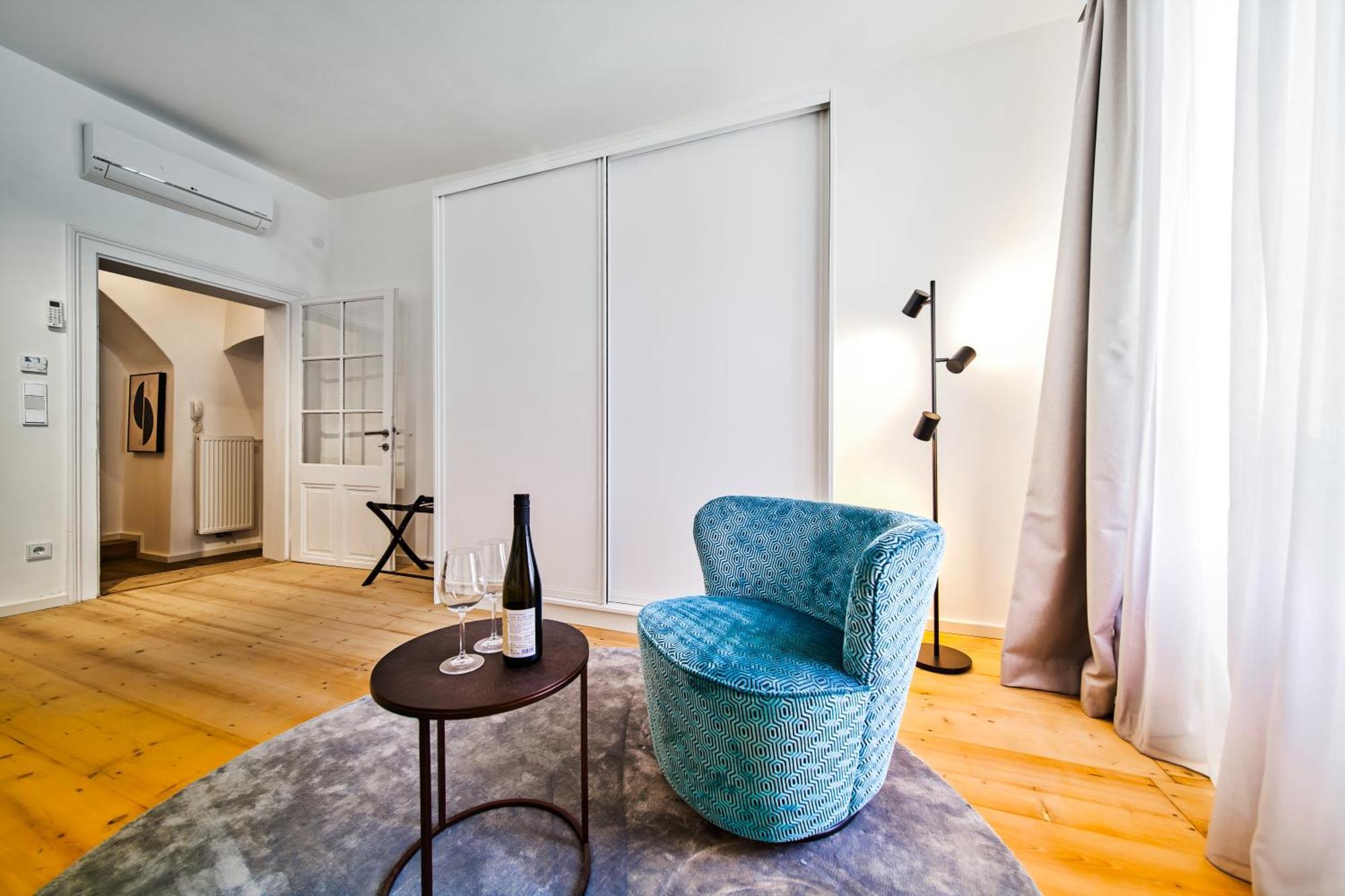 Smile Apartments "Lesehof" Krems an der Donau Chambre photo